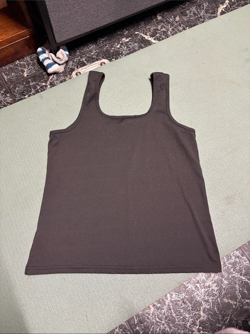 Ribbed Tank Top in Black Size XL